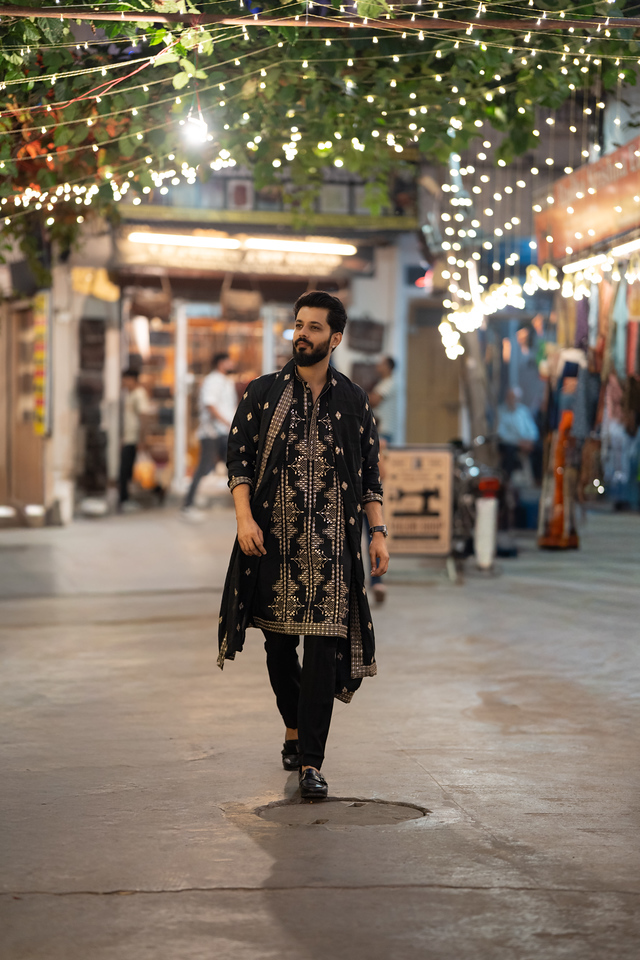 House of Jhab frame 16